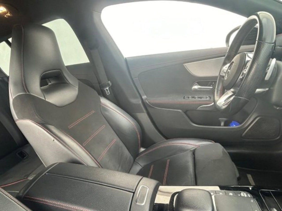 Mercedes-Benz CLA Shooting Brake 200 d Automatic 4Matic Shooting Brake Business (6)