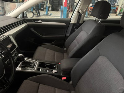 Volkswagen Passat Variant 2.0 TDI DSG Executive BlueMotion Tech. (12)
