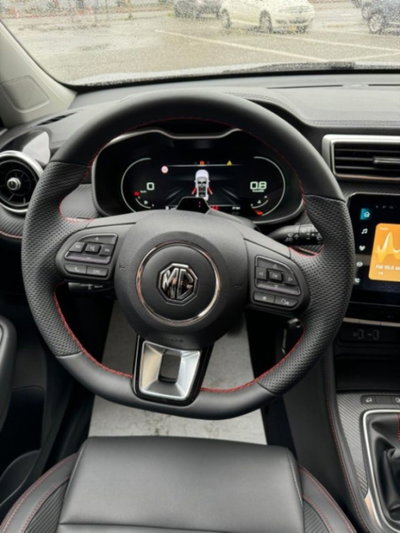 Mg ZS ZS 1.5 Luxury (13)