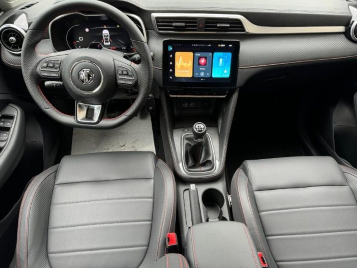 Mg ZS ZS 1.5 Luxury (6)