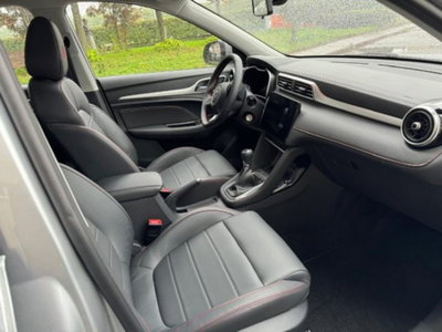 Mg ZS ZS 1.5 Luxury (7)