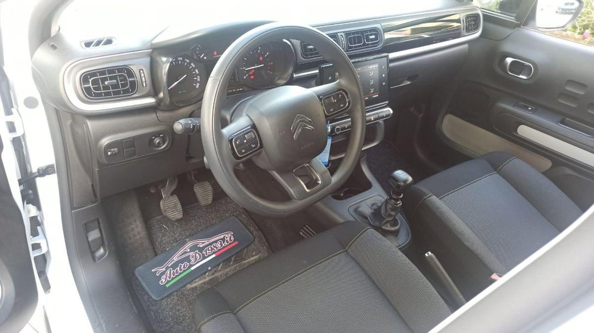 Citroen C3 BlueHDi 100 S&S Shine Pack (7)
