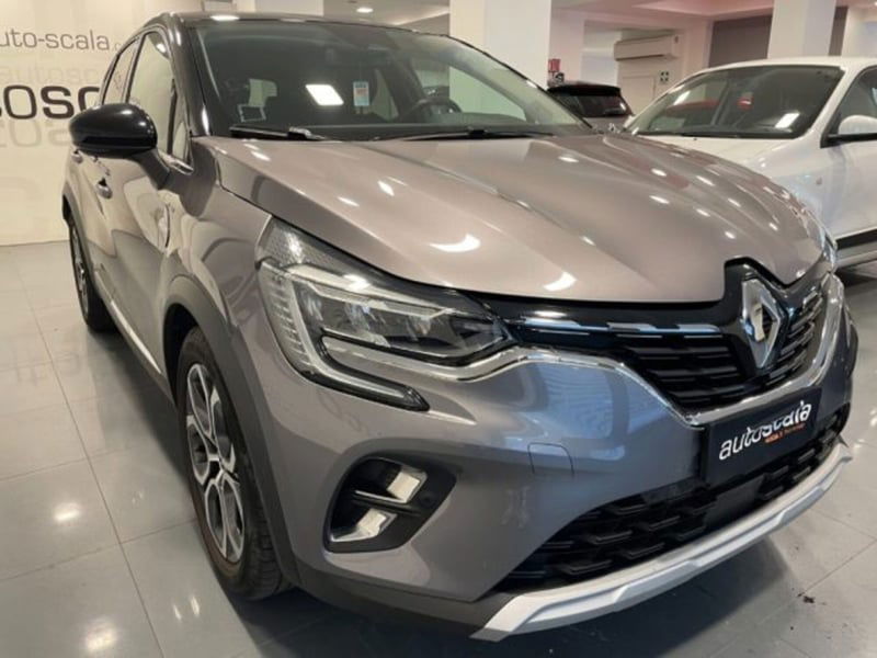 Renault Captur Plug-in Hybrid E-Tech 160 CV Intens