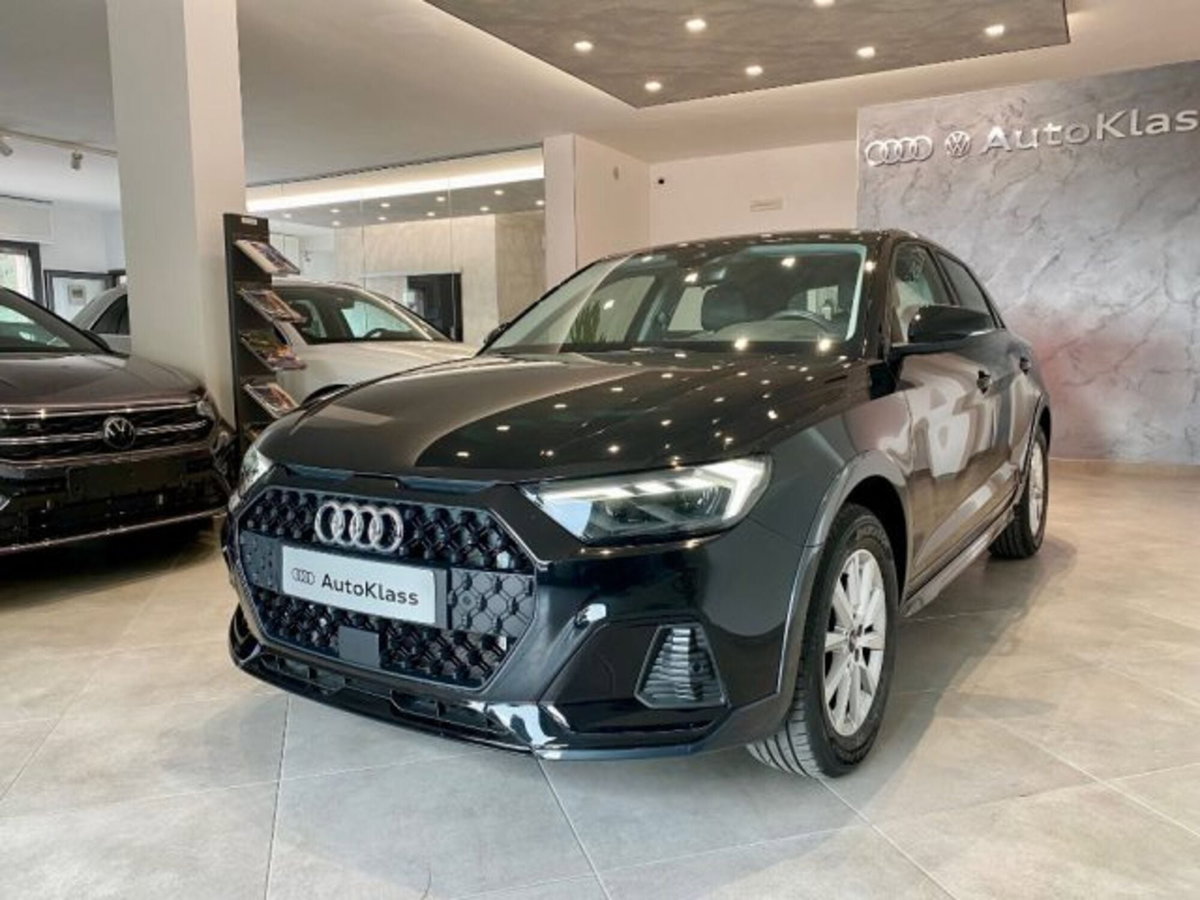 Audi A1 allstreet allstreet 30 TFSI S tronic Identity Contrast (4)