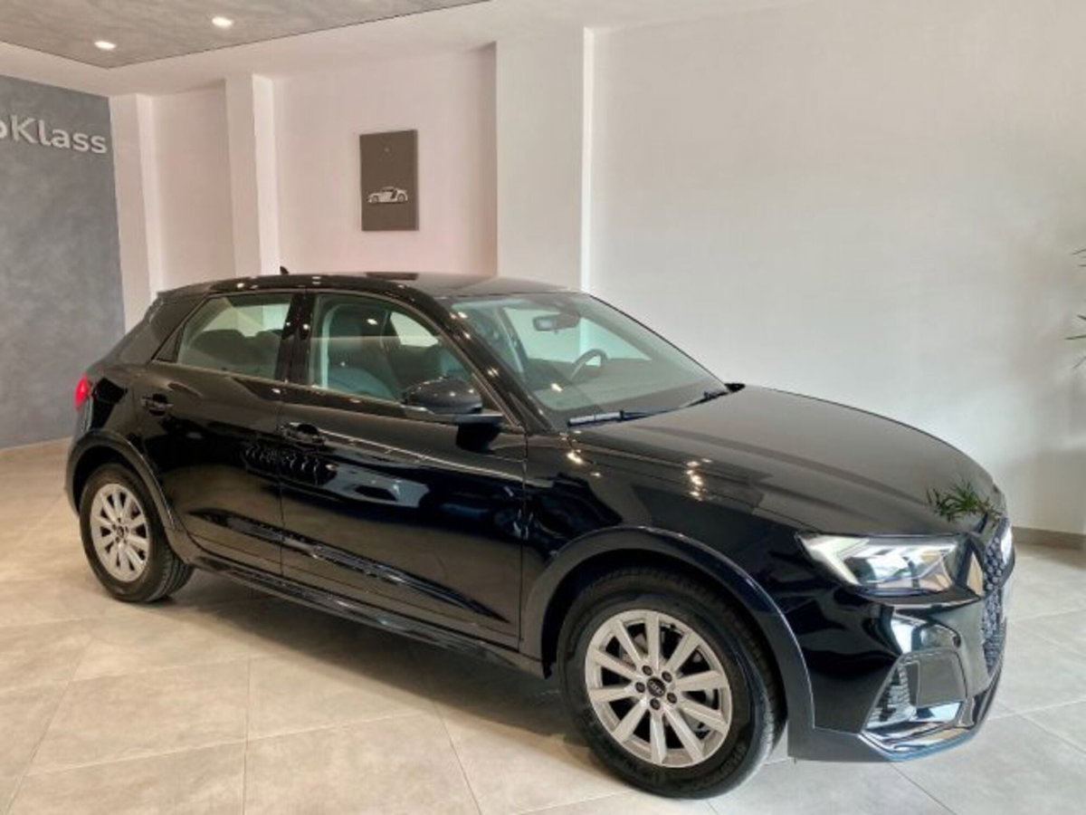Audi A1 allstreet allstreet 30 TFSI S tronic Identity Contrast (5)
