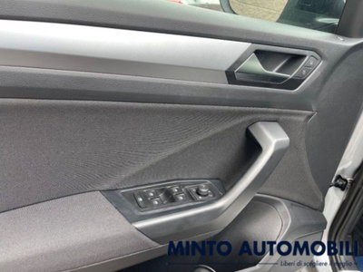 Volkswagen T-Roc 1.5 tsi Life dsg (18)