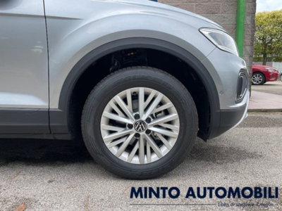 Volkswagen T-Roc 1.5 tsi Life dsg (3)