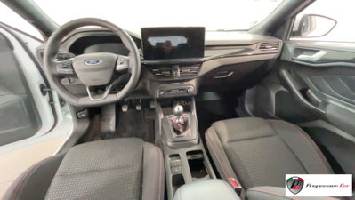 Ford Focus 1.0 EcoBoost 125 CV Start&Stop ST Line (11)