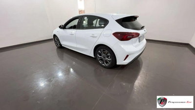 Ford Focus 1.0 EcoBoost 125 CV Start&Stop ST Line (4)