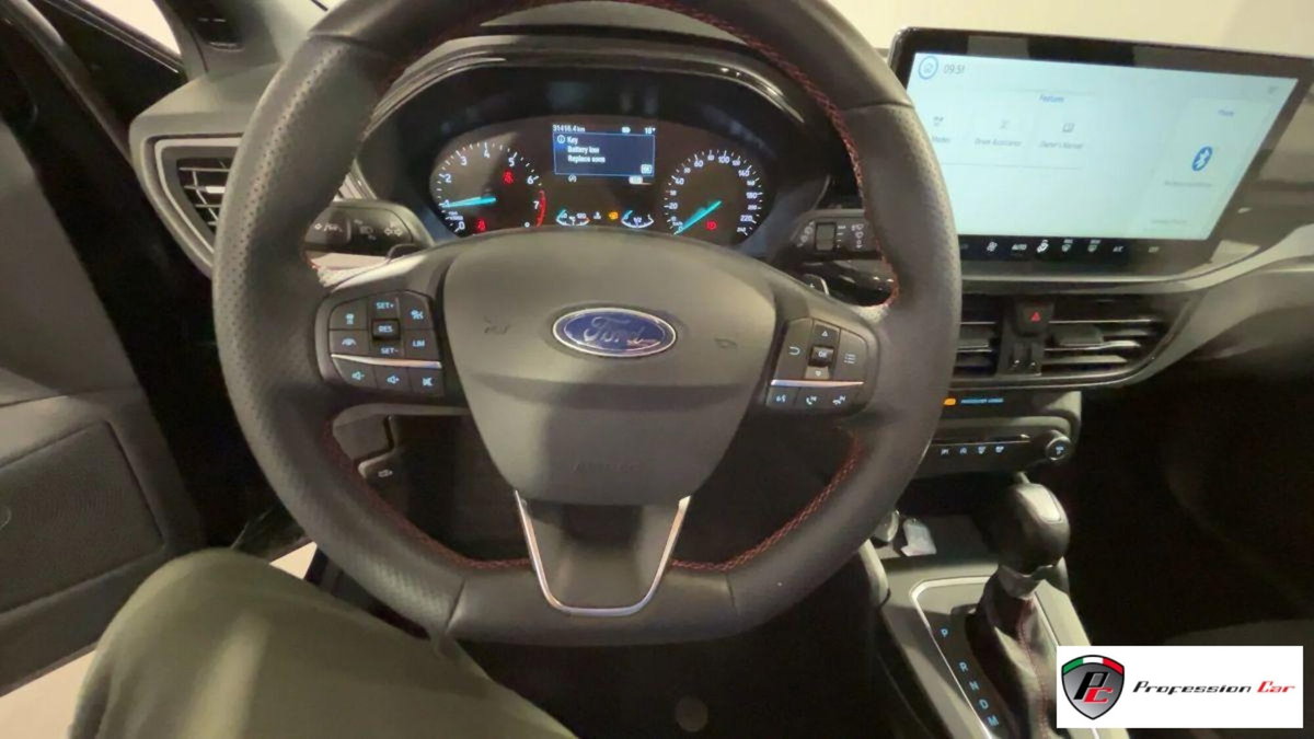 Ford Focus 1.0 EcoBoost 125 CV Start&Stop ST Line (10)