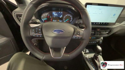 Ford Focus 1.0 EcoBoost 125 CV Start&Stop ST Line (10)