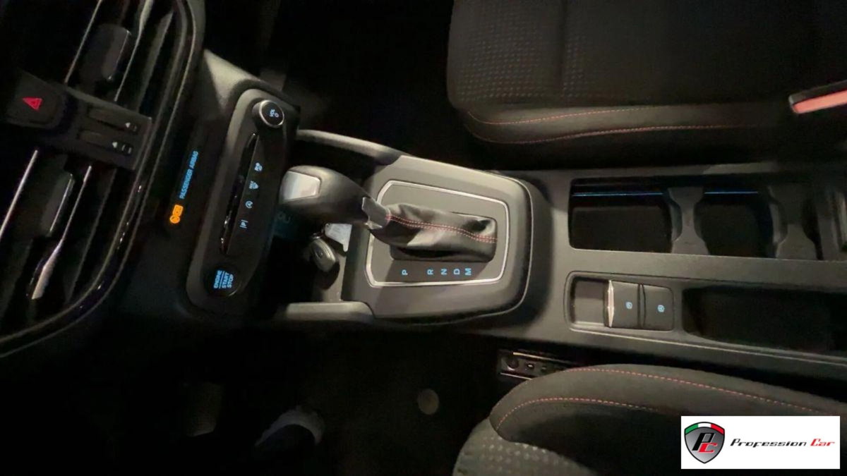 Ford Focus 1.0 EcoBoost 125 CV Start&Stop ST Line (18)