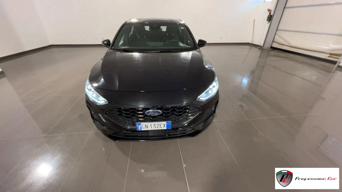 Ford Focus 1.0 EcoBoost 125 CV Start&Stop ST Line (2)