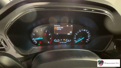 Ford Focus 1.0 EcoBoost 125 CV Start&Stop ST Line (8)