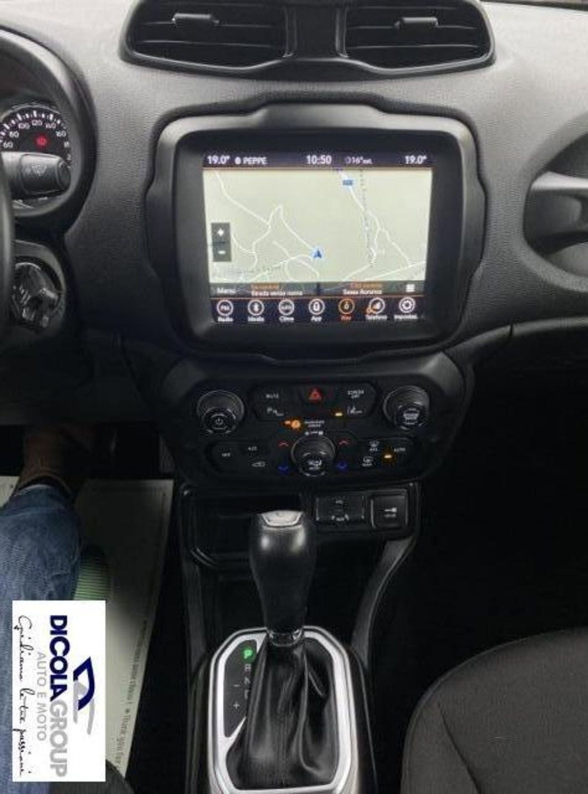 Jeep Renegade 1.6 Mjt DDCT 120 CV Limited (11)