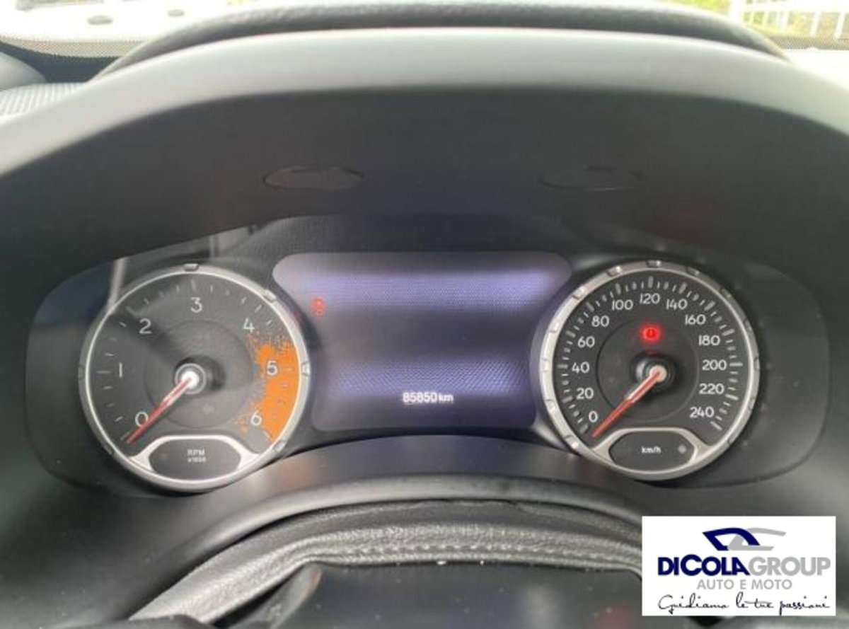 Jeep Renegade 1.6 Mjt DDCT 120 CV Limited (12)