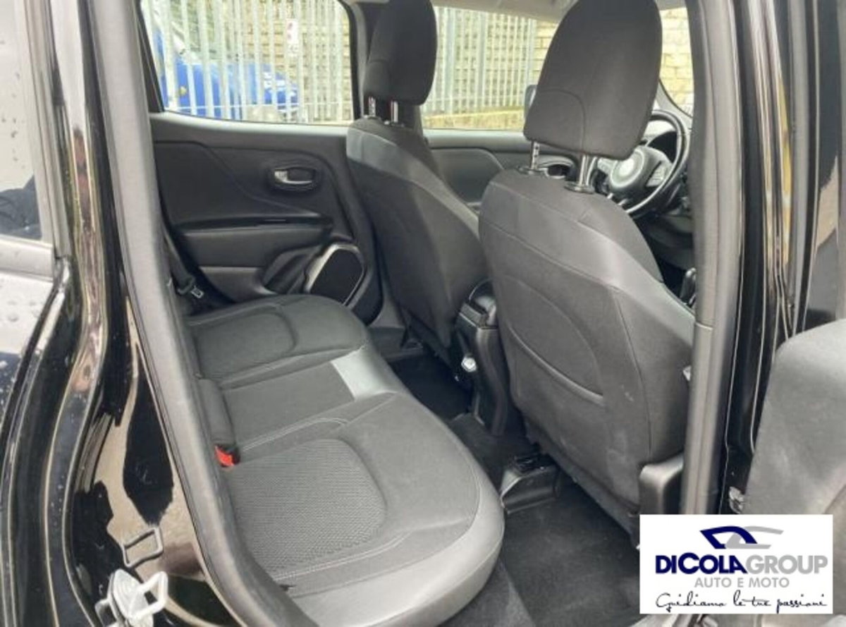 Jeep Renegade 1.6 Mjt DDCT 120 CV Limited (9)