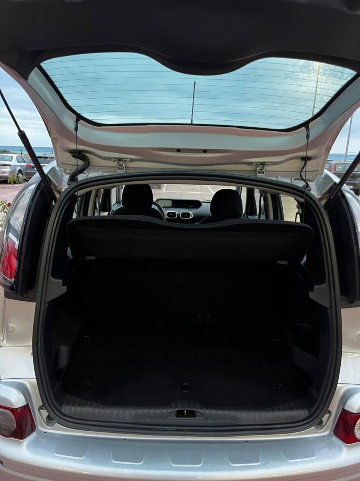 Citroen C3 Picasso BlueHDi 100 Selection (7)