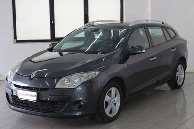Renault Laguna SporTour 1.5 dCi 110CV SporTour Dynamique (3)