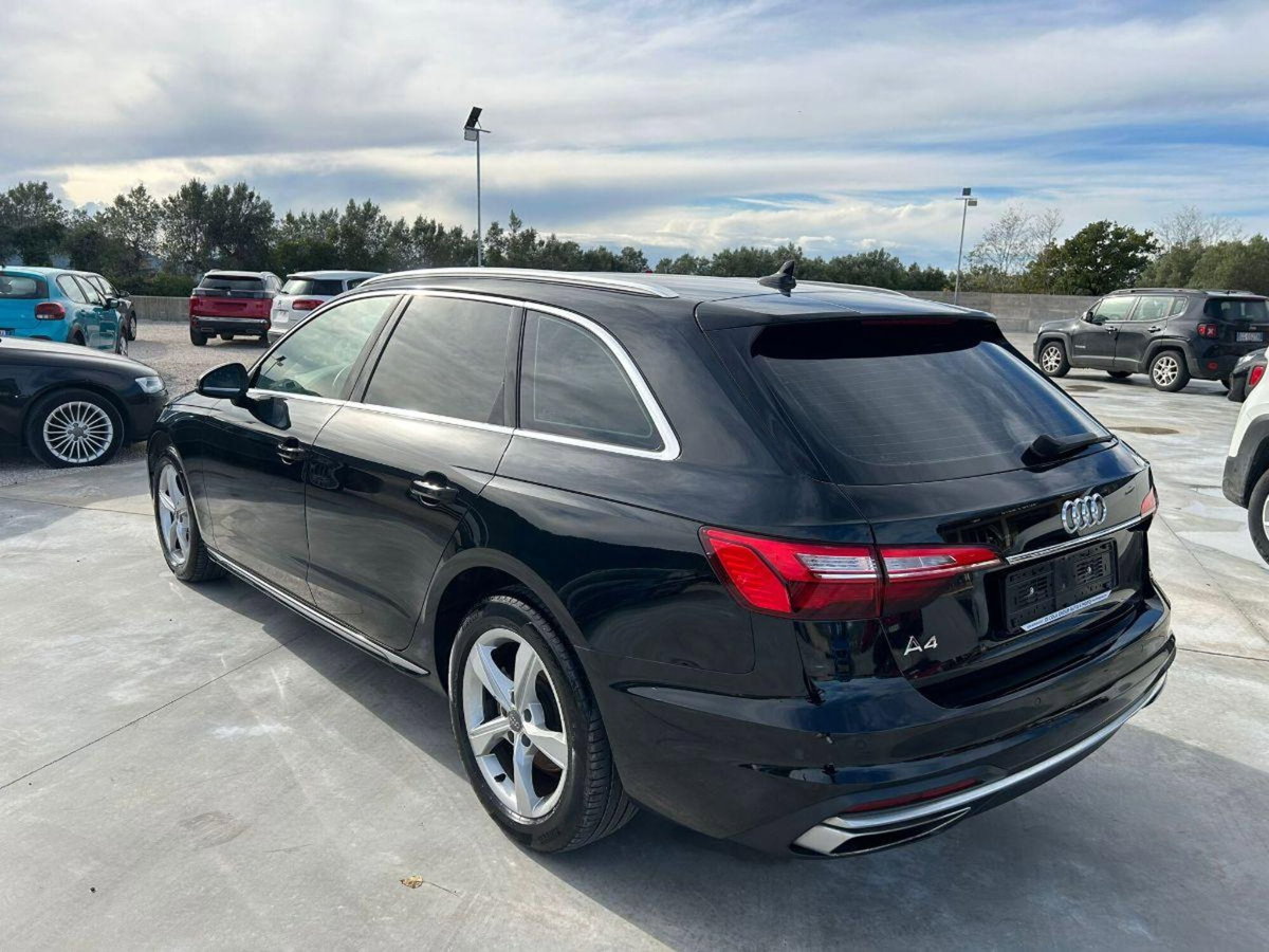 Audi A4 30 TDI/136 CV S tronic Business (4)