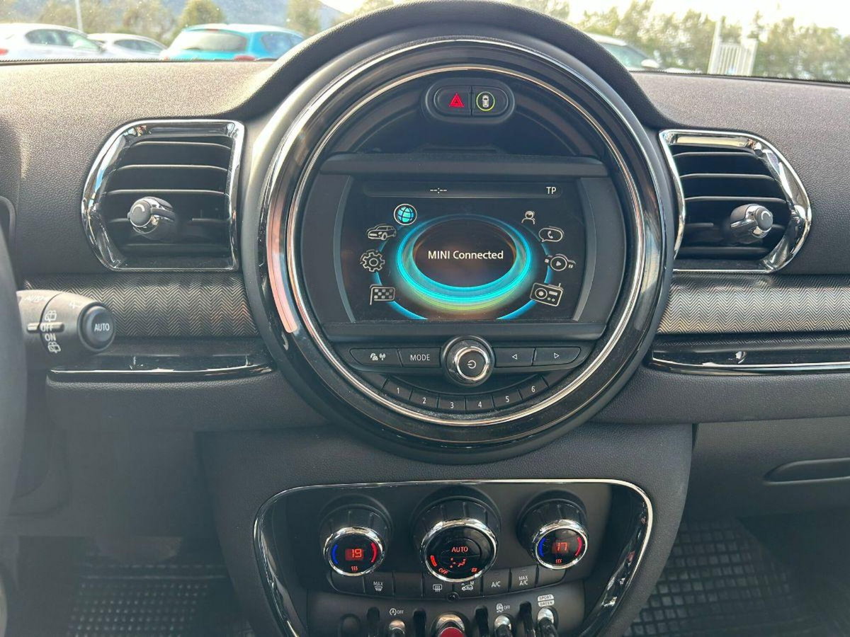 MINI Mini Clubman 2.0 Cooper D Business Clubman (11)