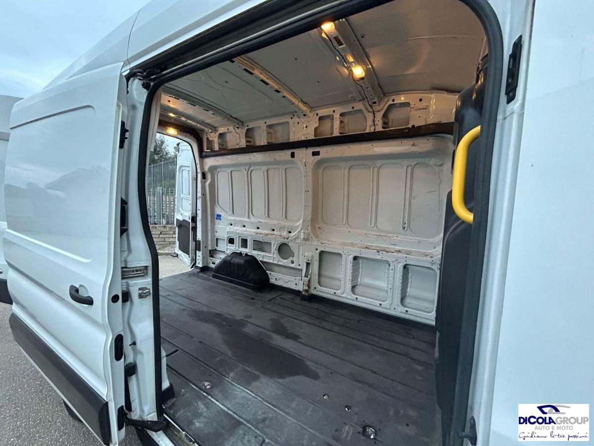Ford Transit Telaio 310 2.0TDCi EcoBlue PM Cab.Entry (10)