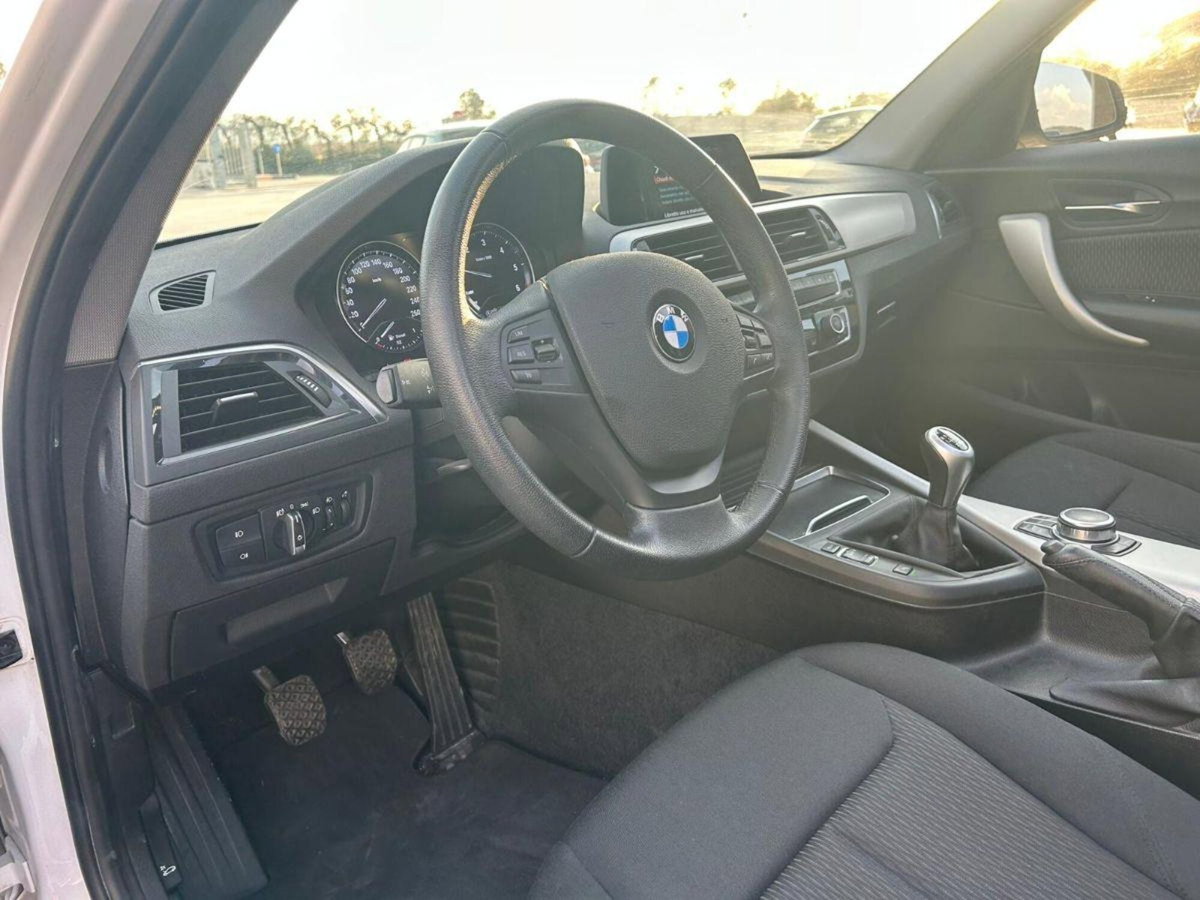 BMW Serie 1 5p. 118d 5p. Business (11)