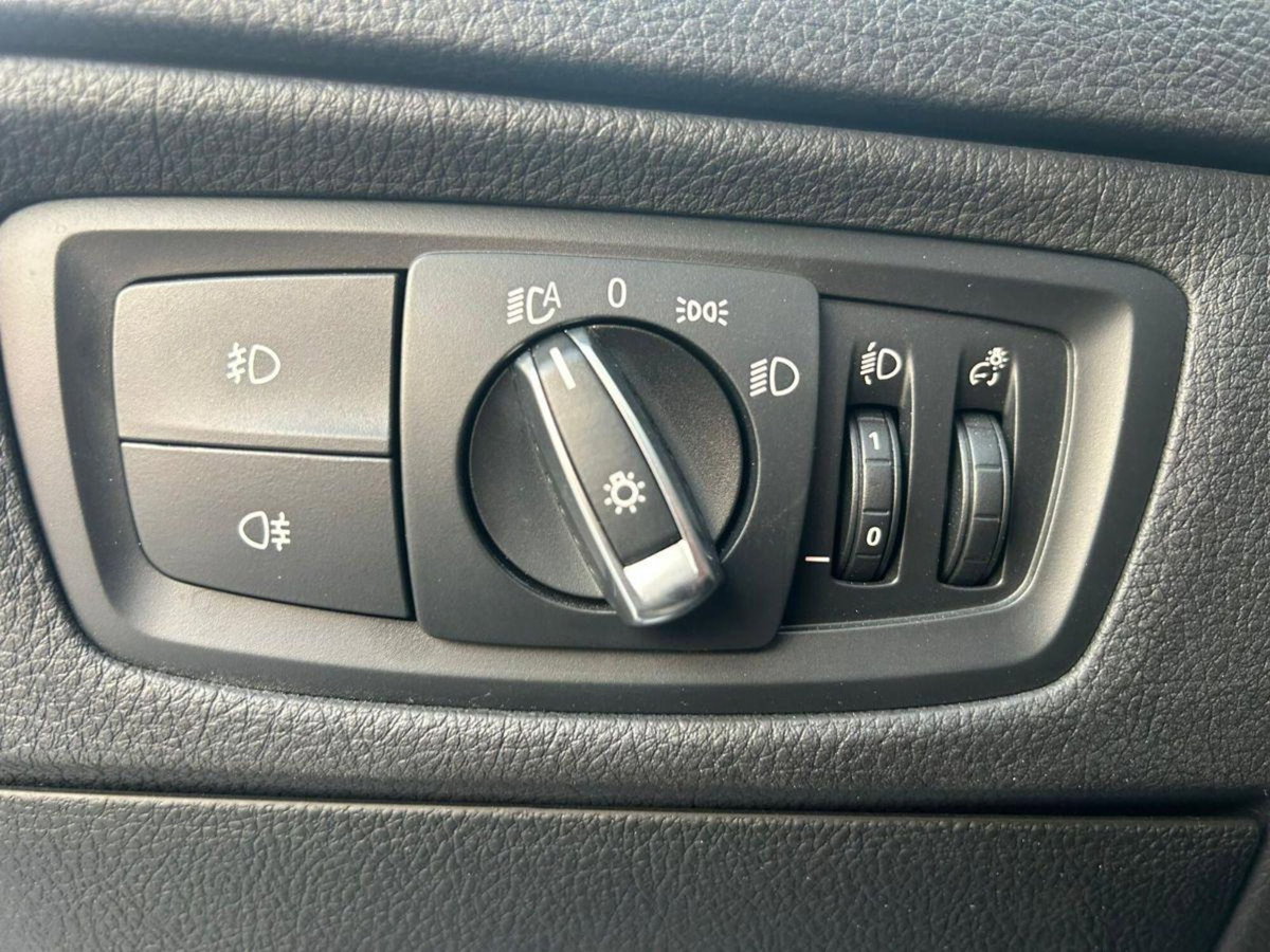 BMW Serie 1 5p. 118d 5p. Business (17)