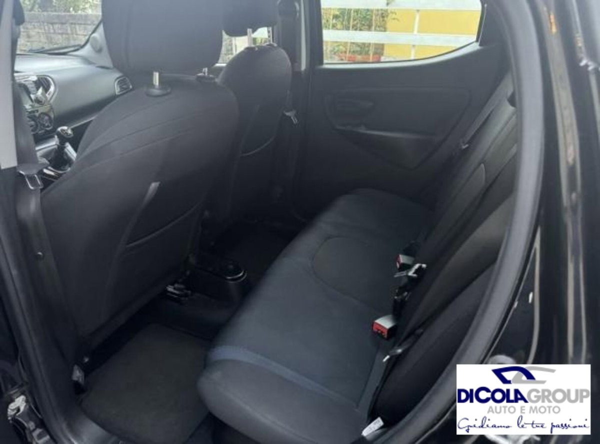 Lancia Ypsilon 1.2 69 CV 5 porte GPL Ecochic Gold (11)