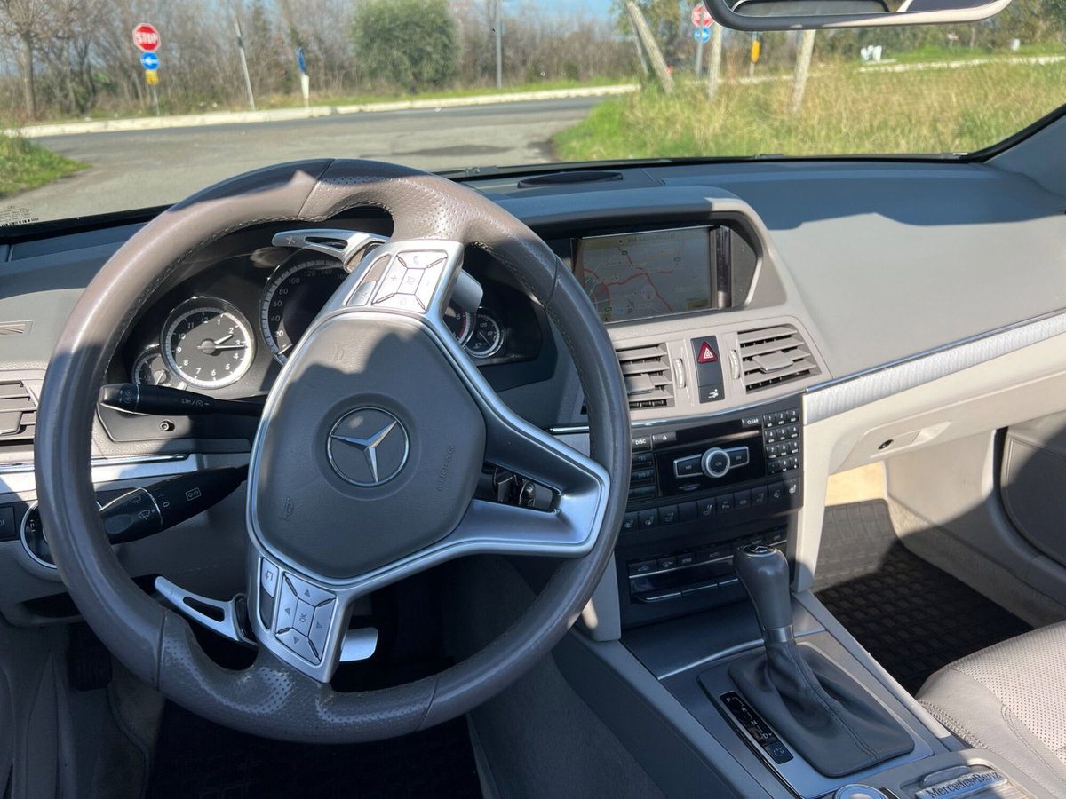 Mercedes-Benz Classe E Coupé 250 CDI Coupé BlueEFFICIENCY (12)
