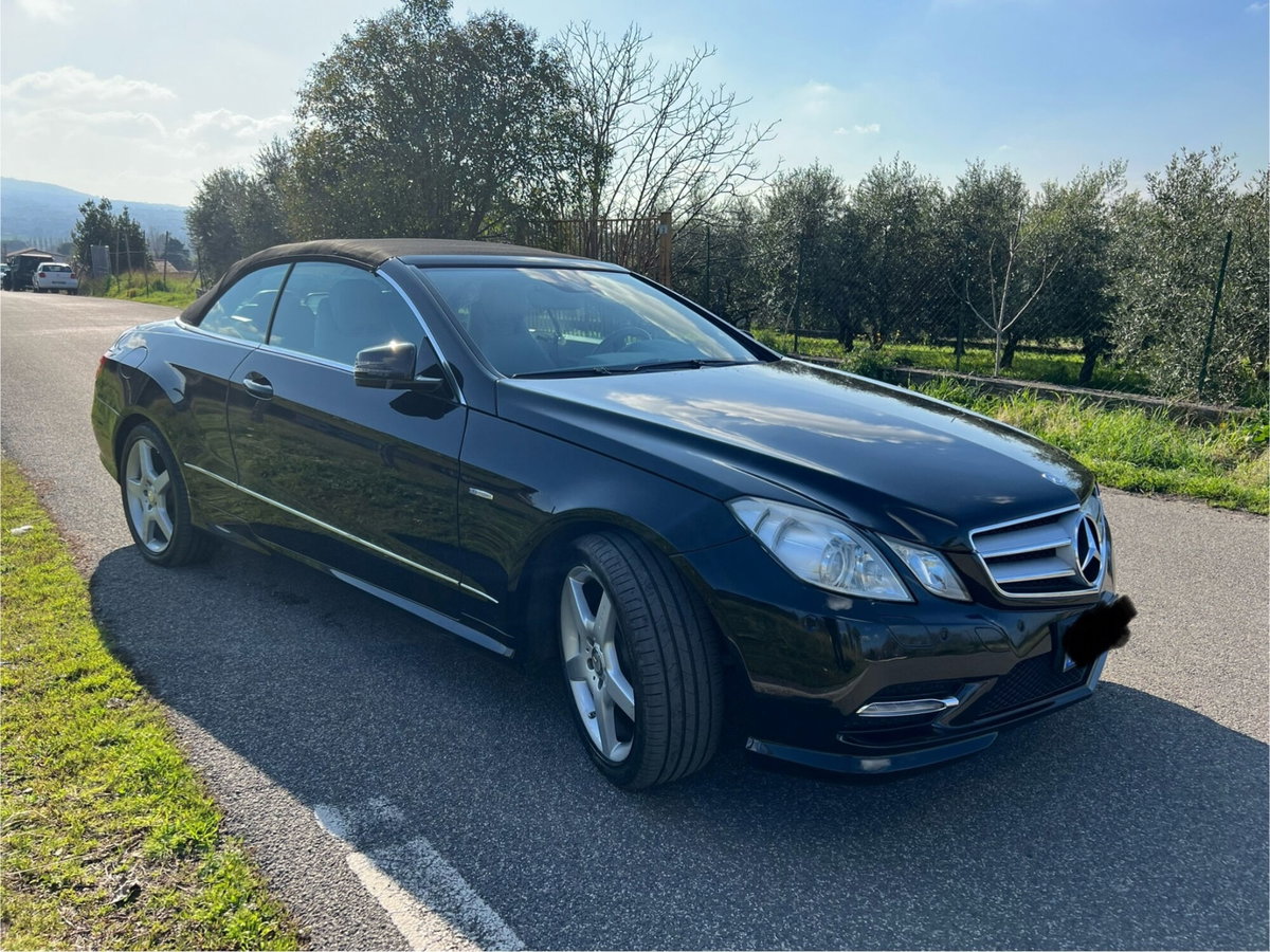 Mercedes-Benz Classe E Coupé 250 CDI Coupé BlueEFFICIENCY (18)