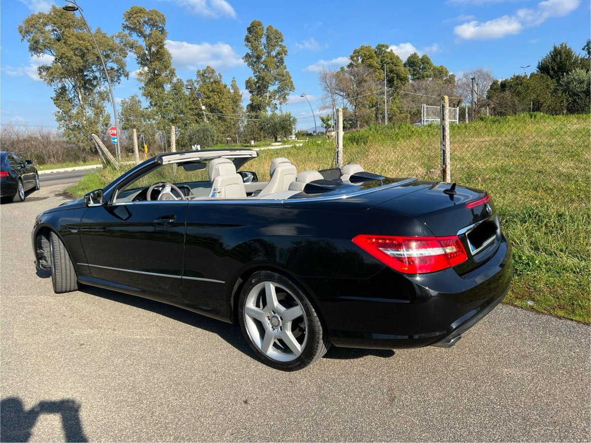 Mercedes-Benz Classe E Coupé 250 CDI Coupé BlueEFFICIENCY (4)