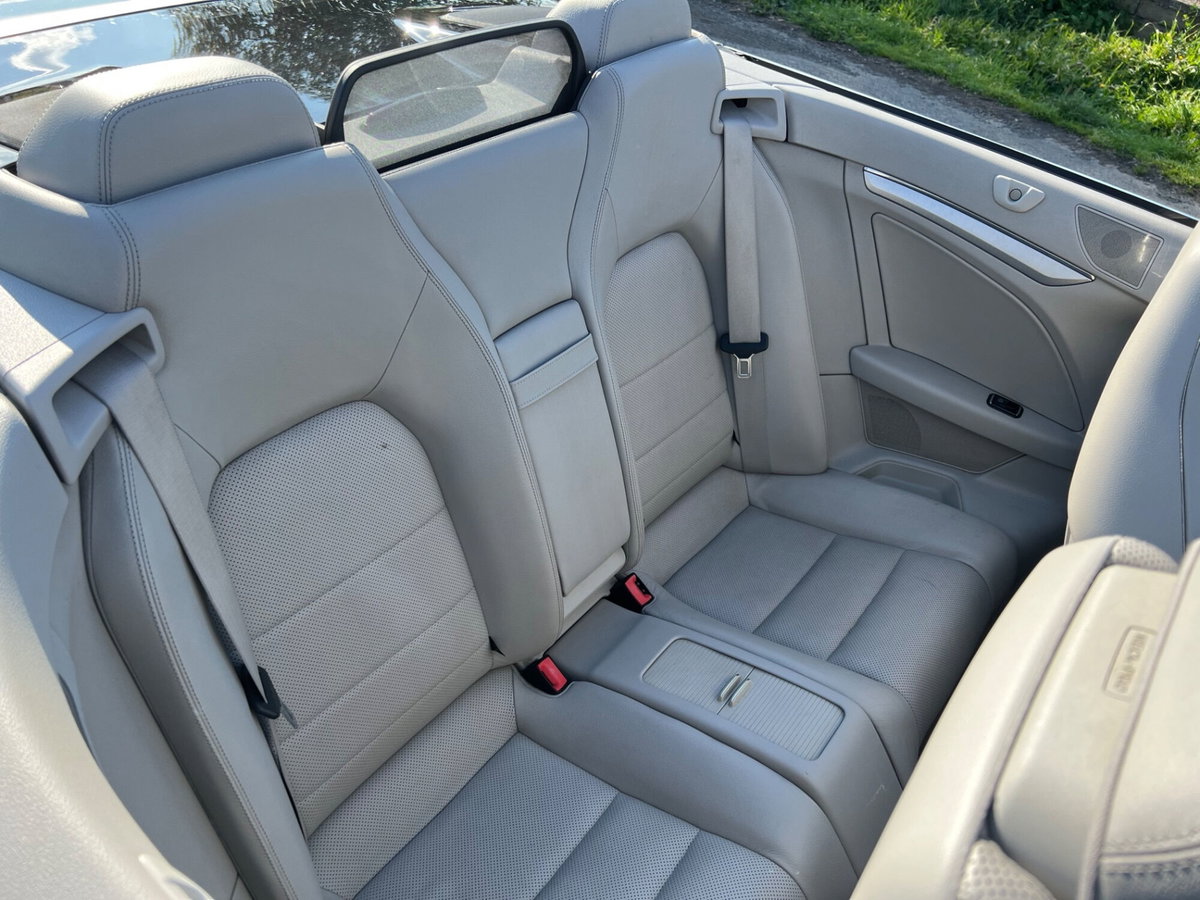Mercedes-Benz Classe E Coupé 250 CDI Coupé BlueEFFICIENCY (6)