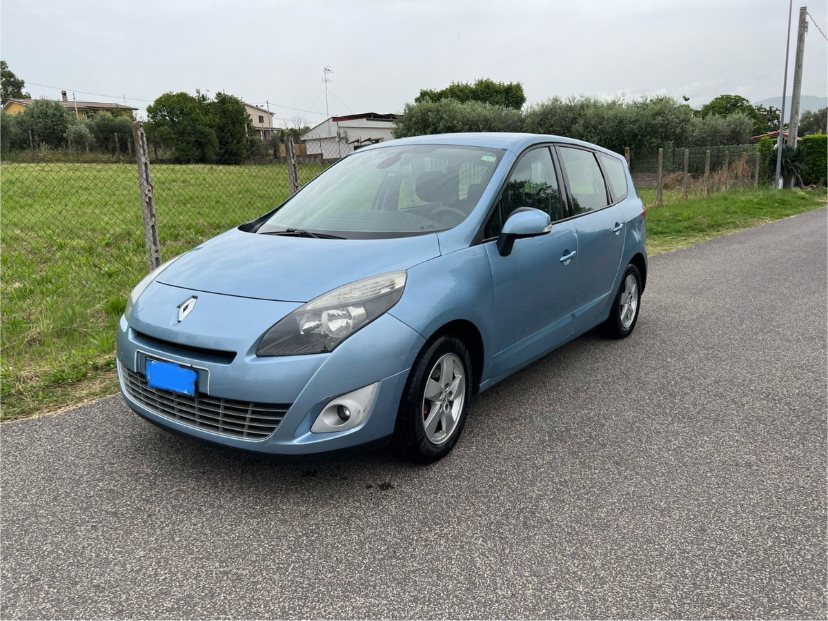 Renault Scenic E-Tech Electric 1.5 dCi 110CV Dynamique (4)