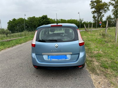 Renault Scenic E-Tech Electric 1.5 dCi 110CV Dynamique (3)