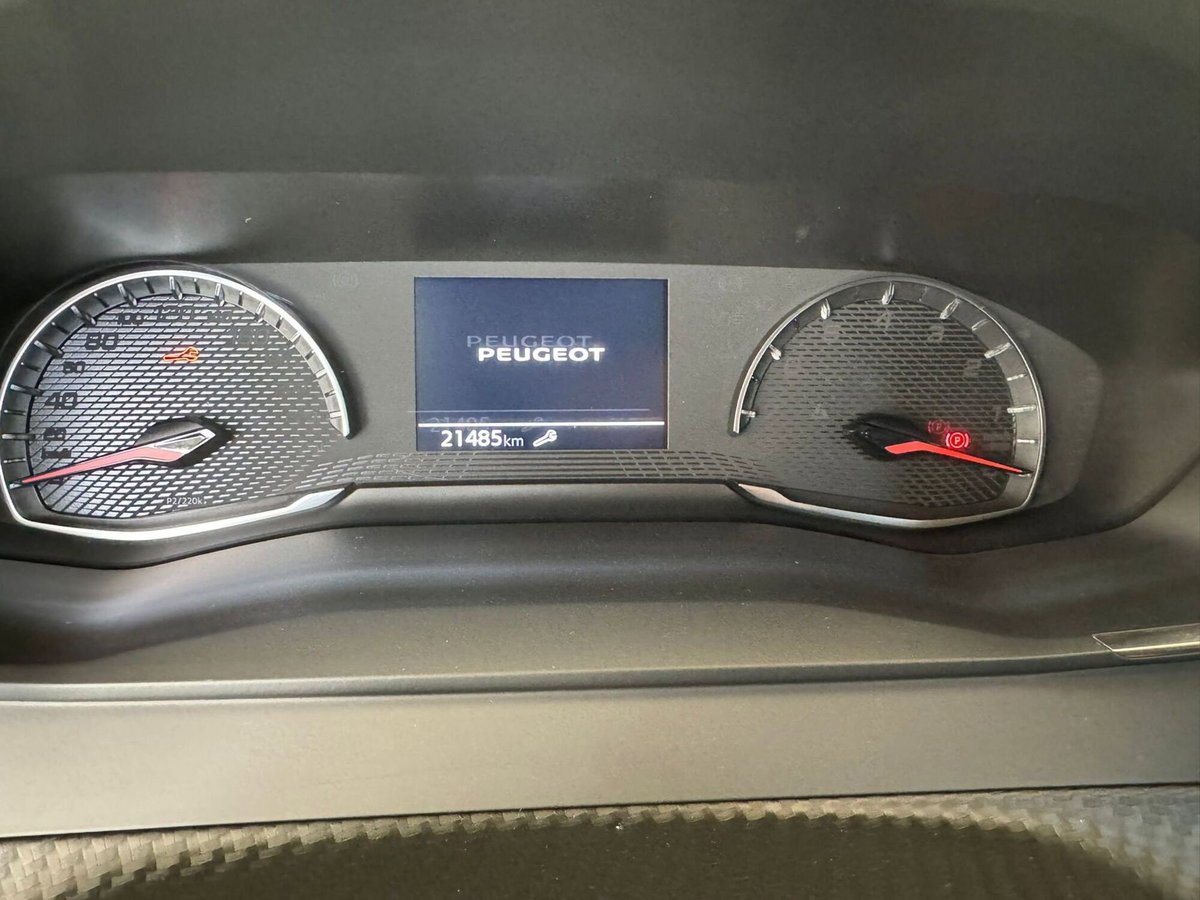 Peugeot 208 BlueHDi 100 Stop&Start 5 porte Allure (16)