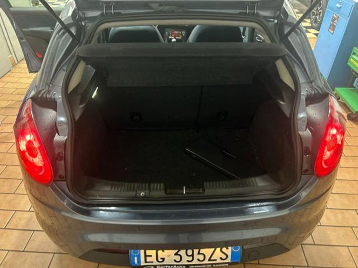 Fiat Bravo 1.6 MJT 120 CV DPF Emotion (18)