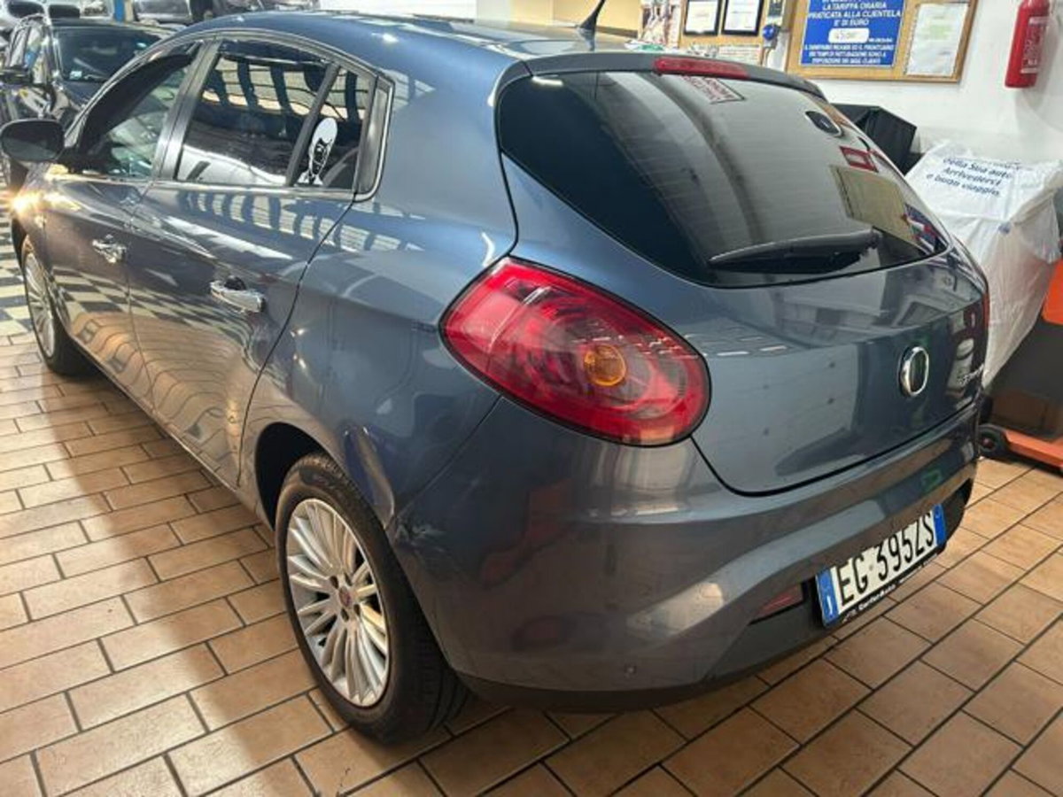 Fiat Bravo 1.6 MJT 120 CV DPF Emotion (3)