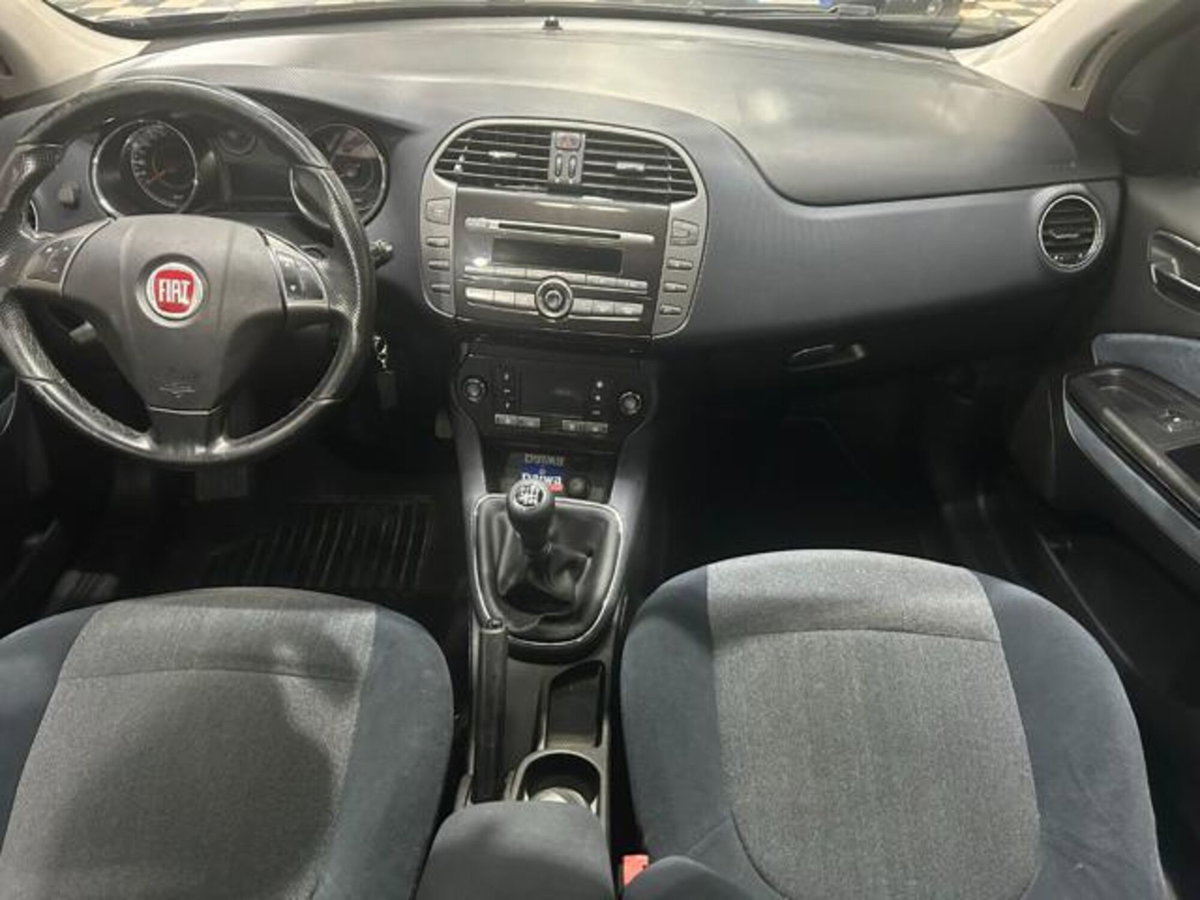 Fiat Bravo 1.6 MJT 120 CV DPF Emotion (9)