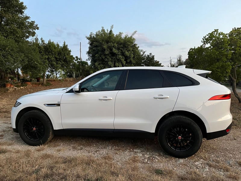 Jaguar F-Pace 2.0 D 180 CV AWD aut. Portfolio