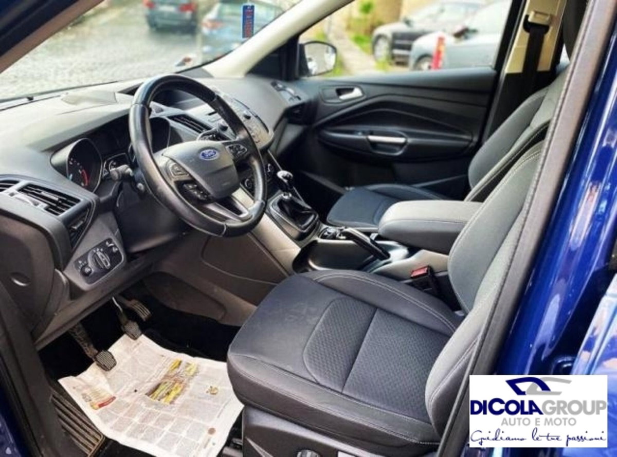 Ford Kuga 1.5 EcoBoost 120 CV S&S 2WD Business (6)