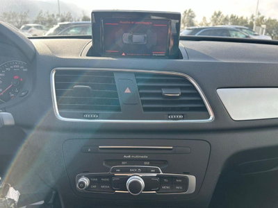 Audi Q3 35 TDI quattro S tronic Business (15)