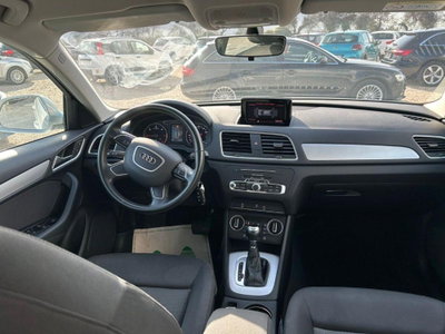 Audi Q3 35 TDI quattro S tronic Business (7)