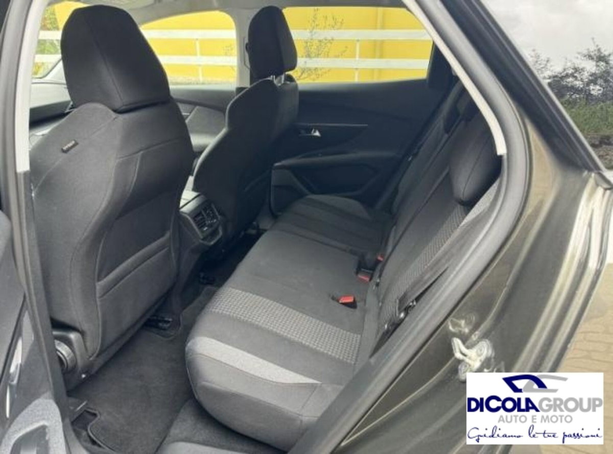Peugeot 3008 BlueHDi 130 S&S EAT8 Active Business (12)