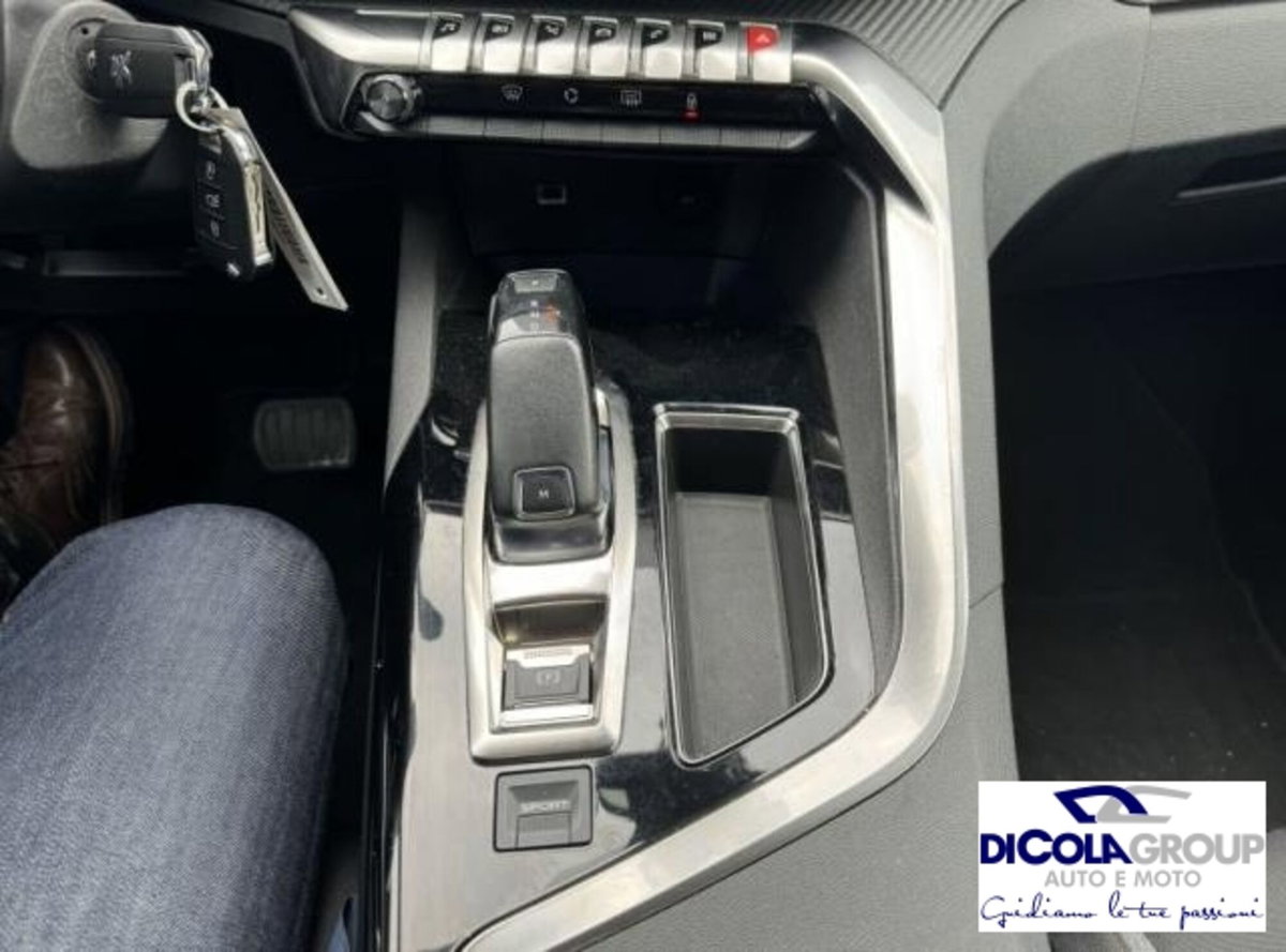 Peugeot 3008 BlueHDi 130 S&S EAT8 Active Business (14)