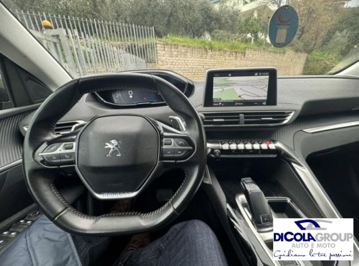 Peugeot 3008 BlueHDi 130 S&S EAT8 Active Business (9)