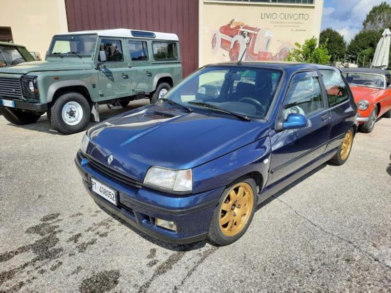 Renault Clio 16V