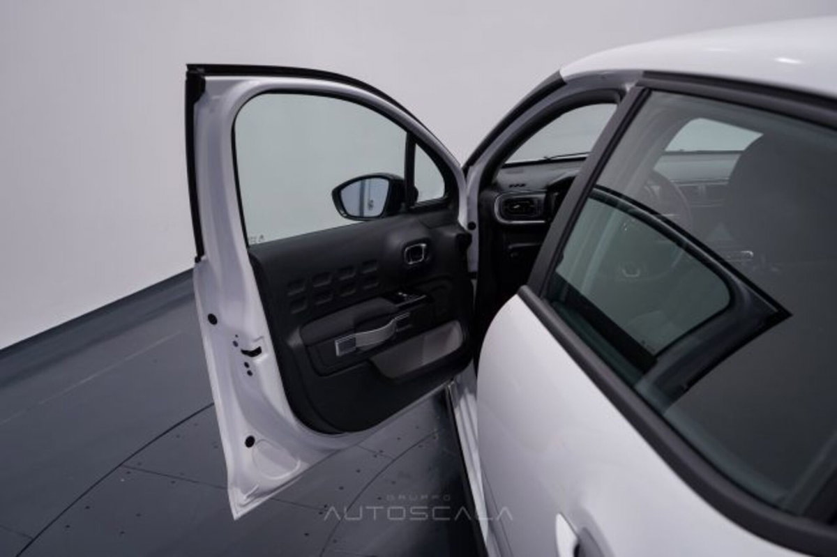 Citroen C3 1.2 puretech You s&s 83cv neopatentati (9)