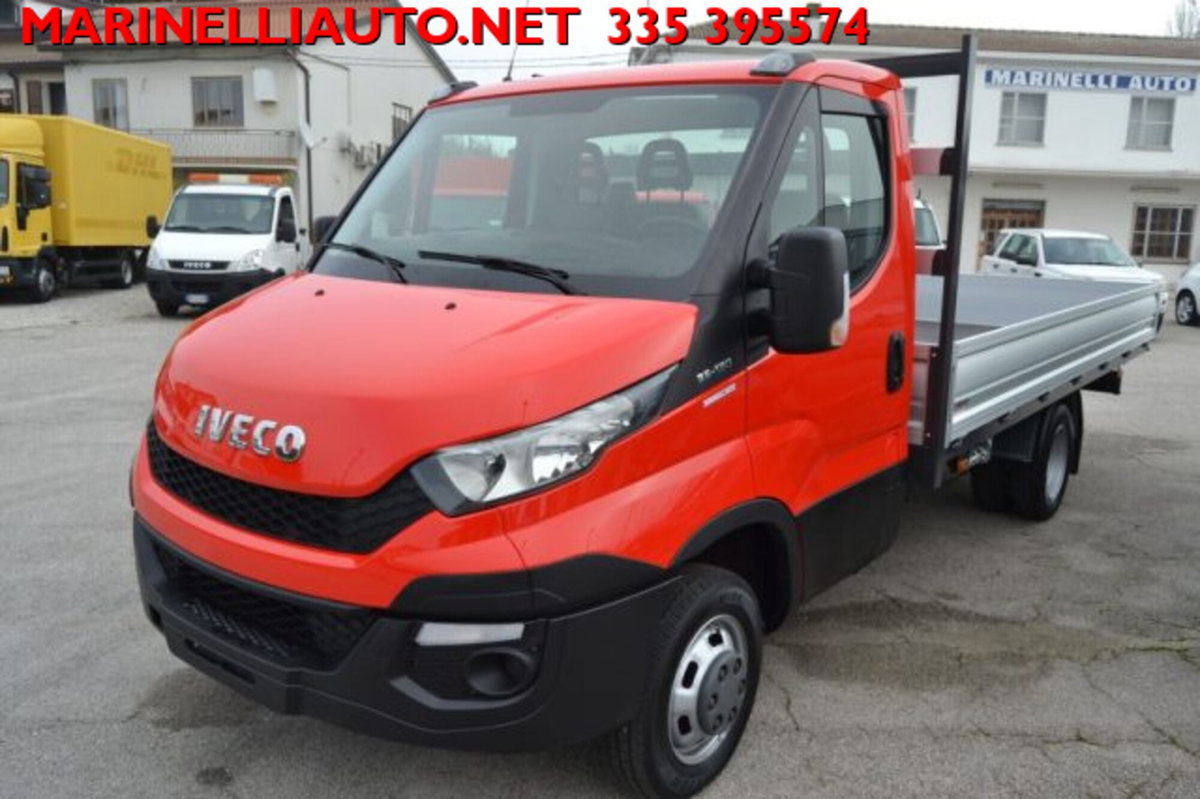 Iveco Daily Telaio 35C13 2.3 HPT PLM-RG Cabinato