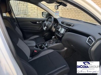 Nissan Qashqai 1.5 dCi 115 CV DCT Business (10)